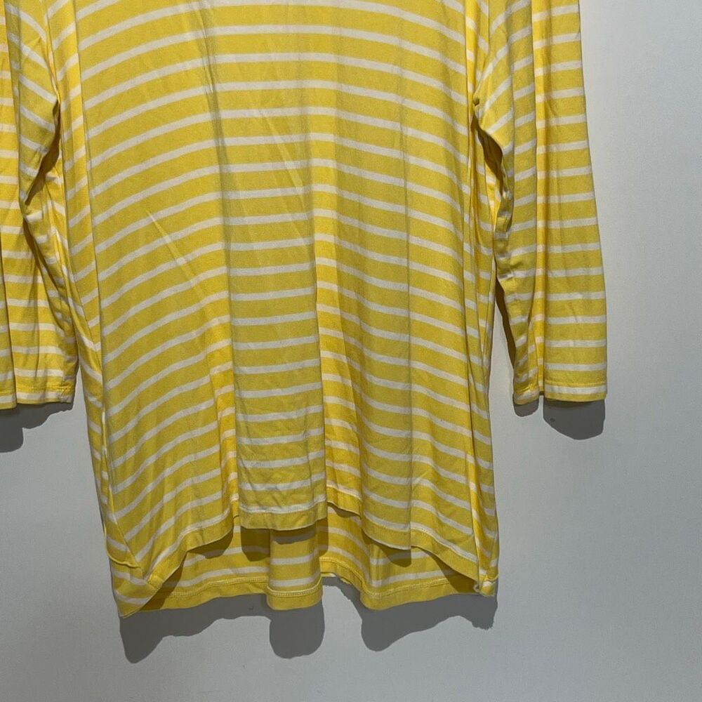 Chico's Women's Yellow White Miraculous Striped Tiered‎ Tunic Top Blouse Size 2 - Picture 8 of 9